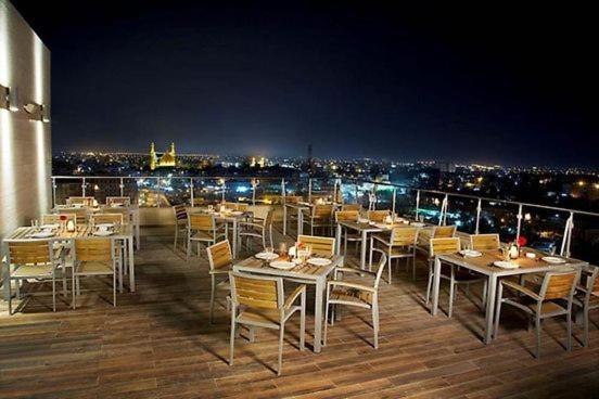 Karbala Rayhaan Hotel Buitenkant foto